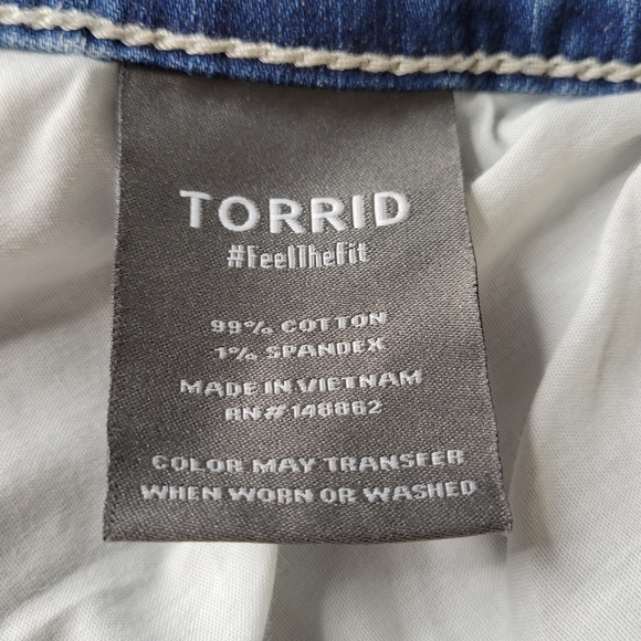 Torrid Jeans Women Plus Size 26 46X26 Blue Girlfriend Ankle Length High Rise - Picture 6 of 13